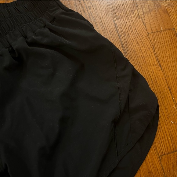 Running Short - Picture 7 of 7